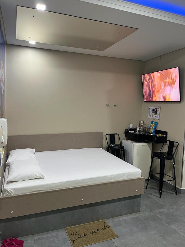 Motel Drive In T - Prolongamento Da Avenida Getulio Vargas Facil Acesso Ao Shopping Patio Chapecó Exteriér fotografie